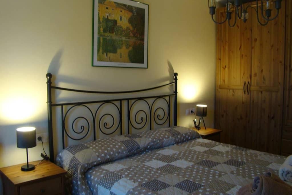 El Capricho De Bego Appartement Biescas  Buitenkant foto